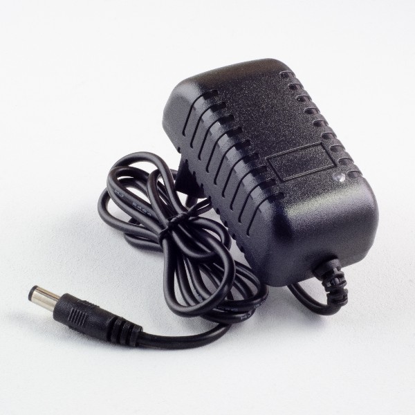 Адаптер AC 220В/DC 12В IP20   18Вт Пластик 75х29х46мм REDIGLE (20)