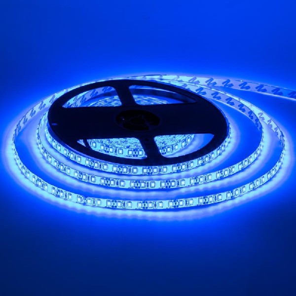 Лента LED IP20 12В  12Вт/м SMD2835 Синий 120Led/м REDIGLE (200)