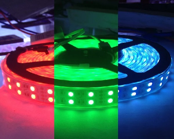 Лента LED 220В 4жил   16Вт/м RGB 96LED/м SMD5050 Прозр. ПВХ 12х3х50000мм IP65 Двухряд. REDIGLE